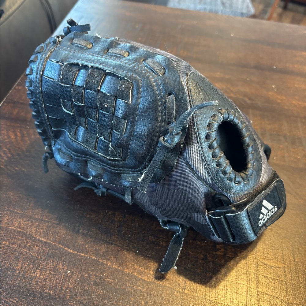 Adidas Black Camo Left Hand Baseball Glove ⚾️